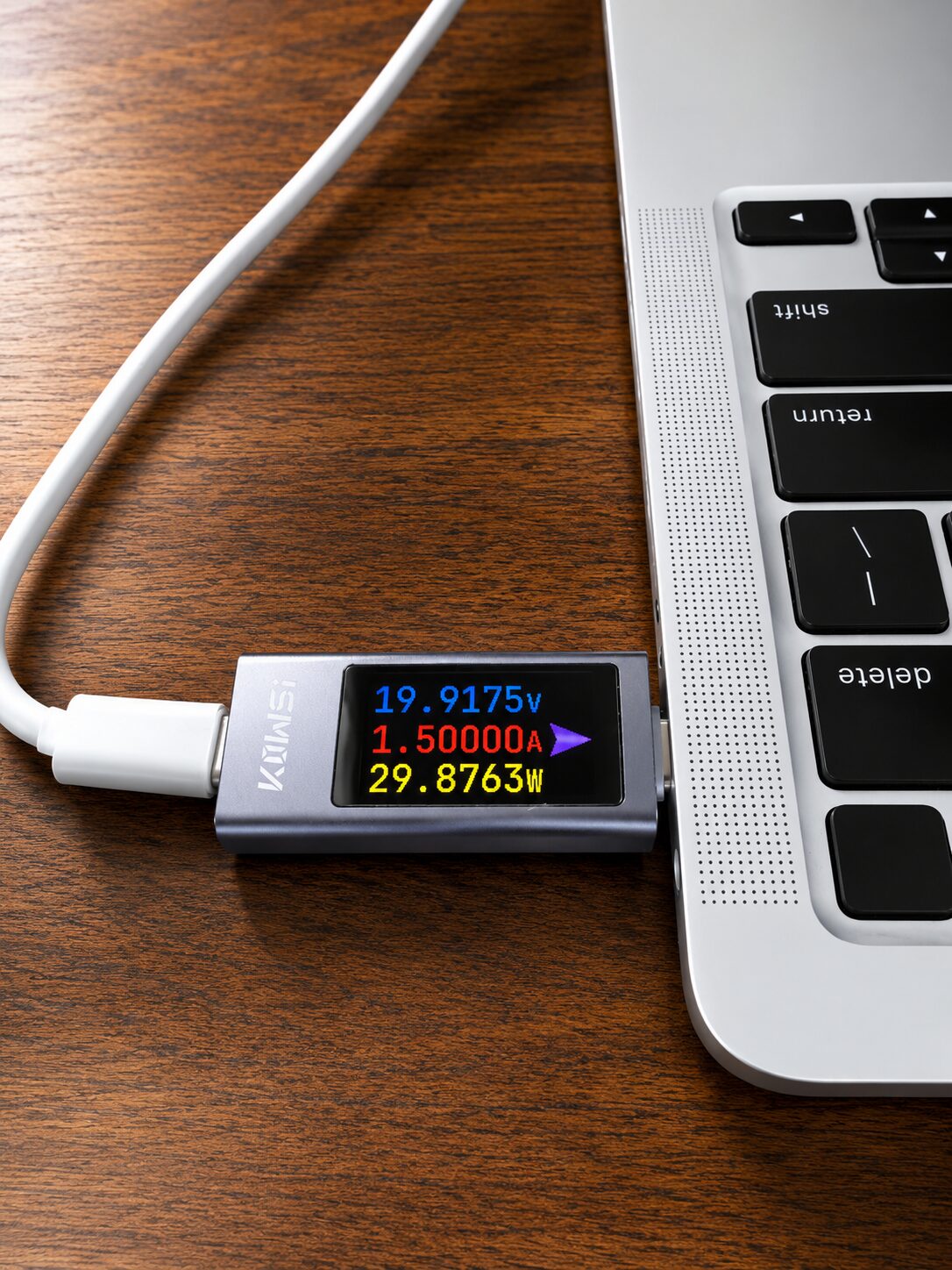 Diagnosing a laptop charging issue